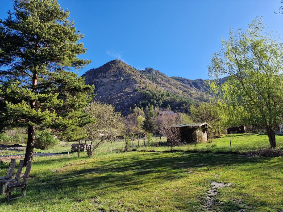 Chambre Aux Gorges De Daluis Гийом Екстериор снимка