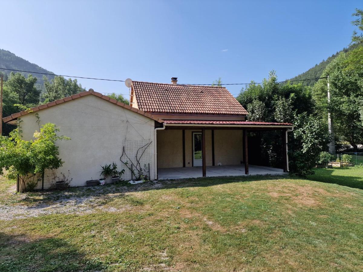Chambre Aux Gorges De Daluis Гийом Екстериор снимка